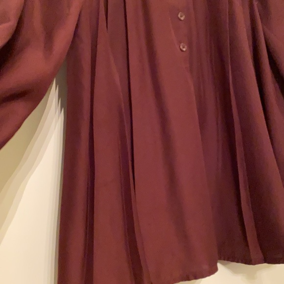 Blouse from Urban Outfitters - Picture 2 of 3